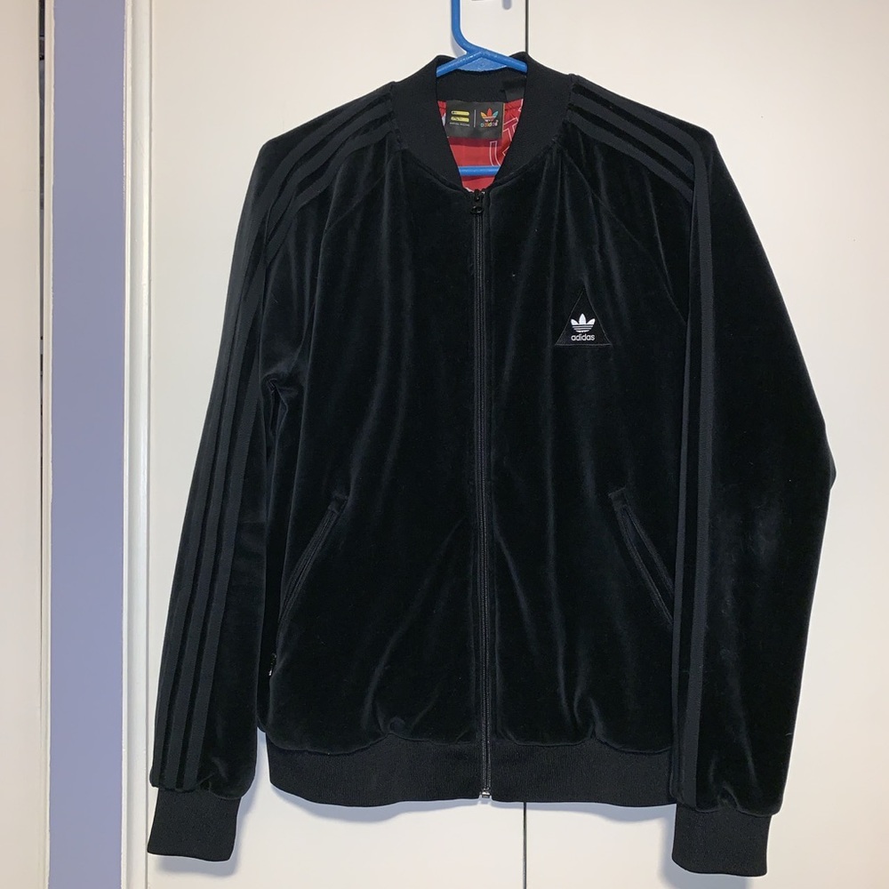 Woman’s Adidas sweatshirt